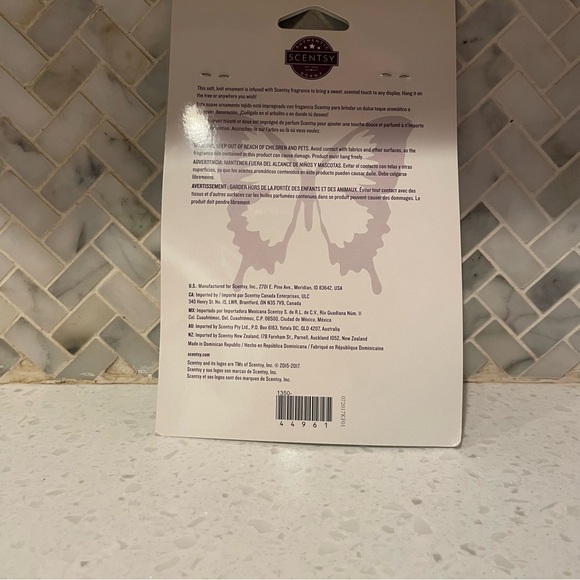 Scentsy Perfumed Sachet Ornament Eskimo Kiss New Sealed - Picture 2 of 2